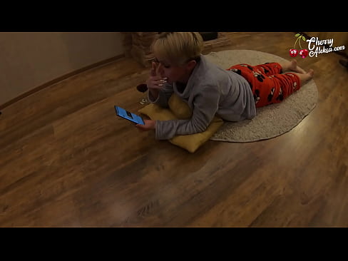 ❤️ Una bionda pazza succhia un cazzo enorme succhia e salta sopra - sessu anale ️ Porno à co.hentaiser.ru ❌