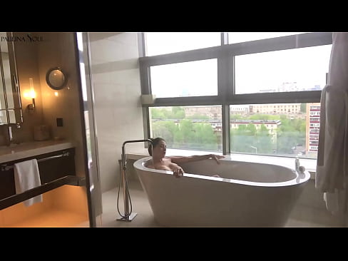 ❤️ Tremenda babe Passionately jerking off its pussy in u bagnu ️ Porno à co.hentaiser.ru ❌